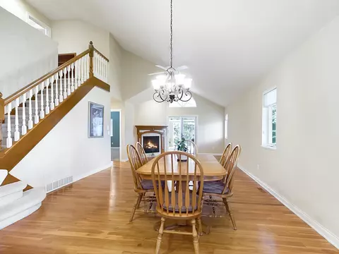 1627 N Lilas Dr, Appleton, WI 54914 photo 3