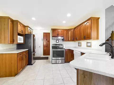 1627 N Lilas Dr, Appleton, WI 54914 photo 6