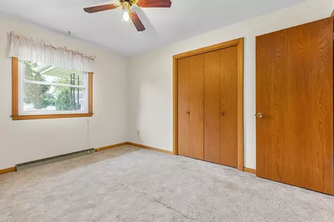 Bedroom - 1218 W Roberts Ave, Appleton, WI 54914 photo 4 of 7