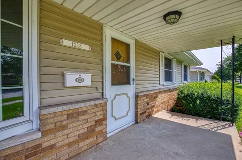 Exterior - 1218 W Roberts Ave, Appleton, WI 54914 photo 12 of 12