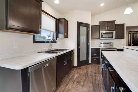 618 Harvest Trl, Appleton, WI 54913 photo 8