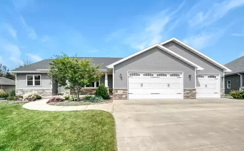 618 Harvest Trl, Appleton, WI 54913