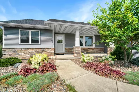 618 Harvest Trl, Appleton, WI 54913 photo 2