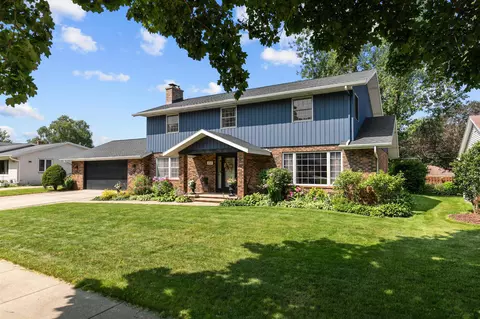 2517 Beechwood Ct, Appleton, WI 54911 photo 2