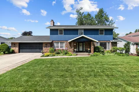 2517 Beechwood Ct, Appleton, WI 54911