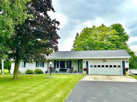 363 County Rd D, Forestville, WI 54213