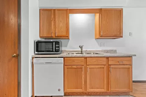 430 E 1st Ave #B, Appleton, WI 54911 photo 12