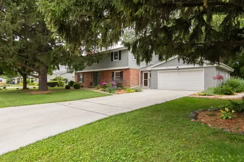 1625 Patton St, Green Bay, WI 54301