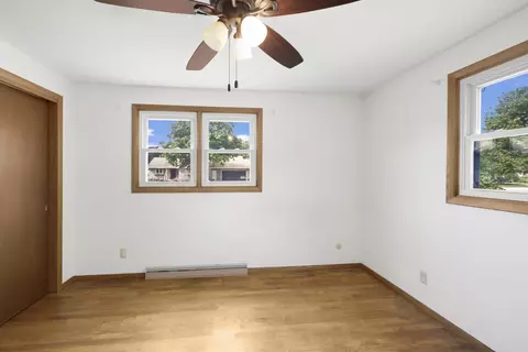 615 E Capitol Dr, Appleton, WI 54911 photo 17