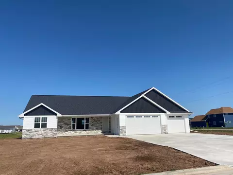 1152 Applewood Dr, De Pere, WI 54115