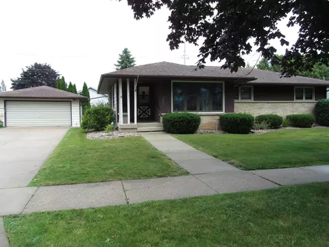 291 19th St, Fond Du Lac, WI 54935