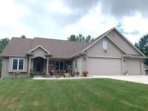 w6648 Willow Lawn Road, Fond Du Lac, WI 54937
