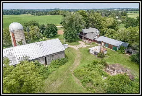 n5472 County Road B, Manawa, WI 54949