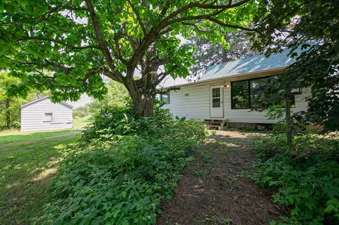 e7650 County Road H, Fremont, WI 54940