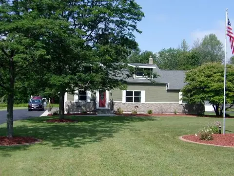 N915 Hwy M-35, Menominee, MI 49858