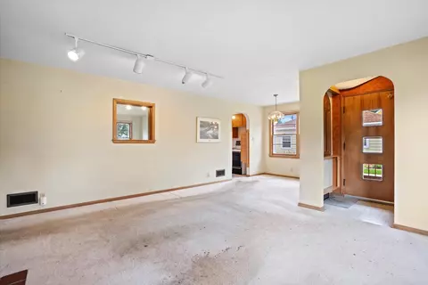 1617 Lorain Ct, Appleton, WI 54914 photo 6