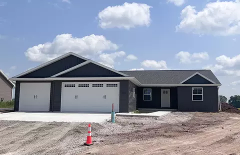 3300 S Weiler Rd, Kaukauna, WI 54130