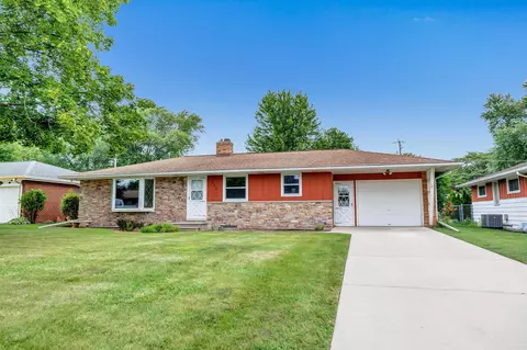 660 Lida Ln, Green Bay, WI 54304