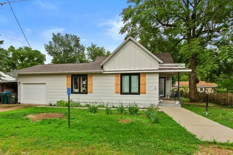 467 Wisconsin St, Wild Rose, WI 54984