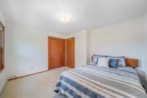Bedroom - 324 E James St, Appleton, WI 54915 photo 3 of 6