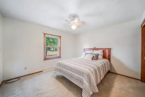 Bedroom - 324 E James St, Appleton, WI 54915 photo 2 of 6