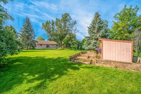 Exterior - 324 E James St, Appleton, WI 54915 photo 7 of 8