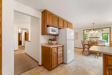 2830 S Lance Ave, Appleton, WI 54915 photo 12