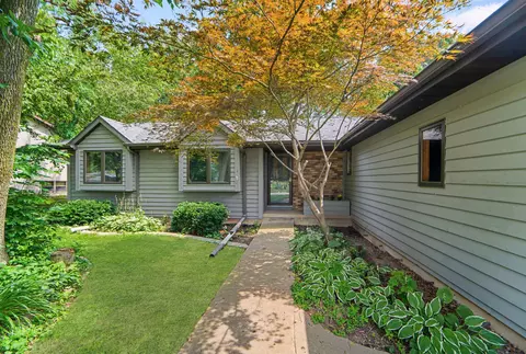 2830 S Lance Ave, Appleton, WI 54915 photo 2