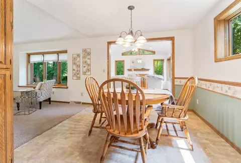 2830 S Lance Ave, Appleton, WI 54915 photo 8