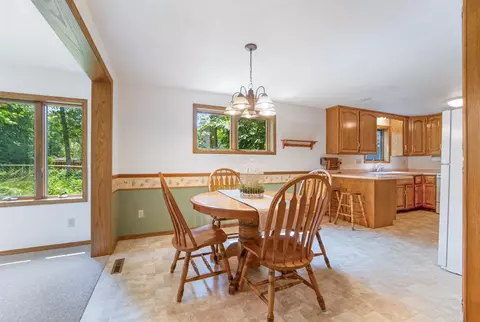 2830 S Lance Ave, Appleton, WI 54915 photo 7
