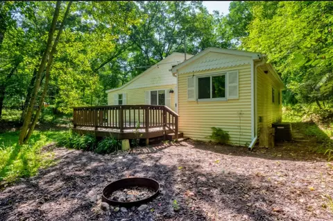 w4715 Lake Street, Wild Rose, WI 54976