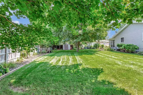 1424 W Edmund Dr, Appleton, WI 54914 photo 25