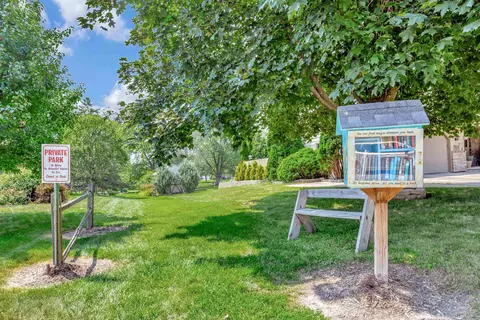 1424 W Edmund Dr, Appleton, WI 54914 photo 29