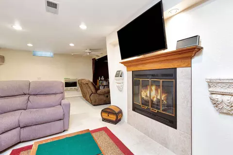 1424 W Edmund Dr, Appleton, WI 54914 photo 18