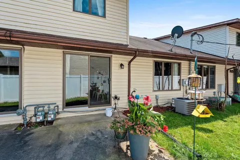 430 E 1st Ave #C, Appleton, WI 54911 photo 16