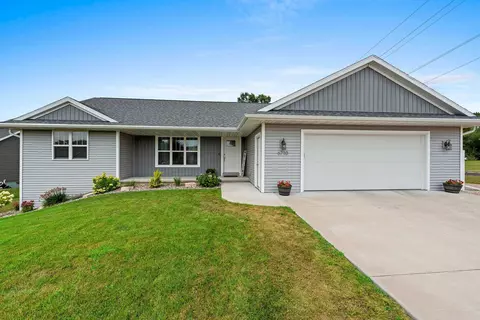 6710 Cascade Dr, Greenleaf, WI 54126