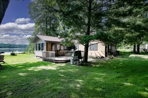 n8601 Wisconsin 110, Manawa, WI 54949