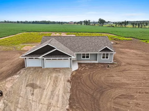 2556 Cross Rd, Abrams, WI 54101 photo 2