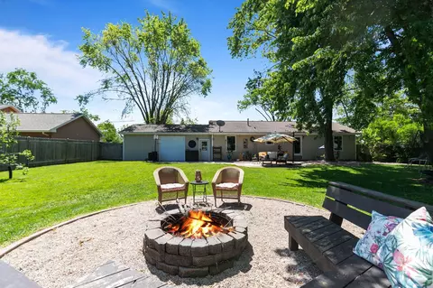 1420 W Capitol Dr, Appleton, WI 54914