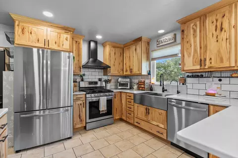 1420 W Capitol Dr, Appleton, WI 54914 photo 12