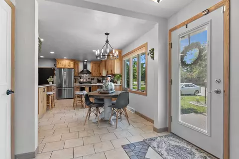 1420 W Capitol Dr, Appleton, WI 54914 photo 9