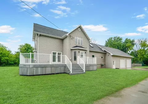2684 Fairview Rd, Neenah, WI 54956
