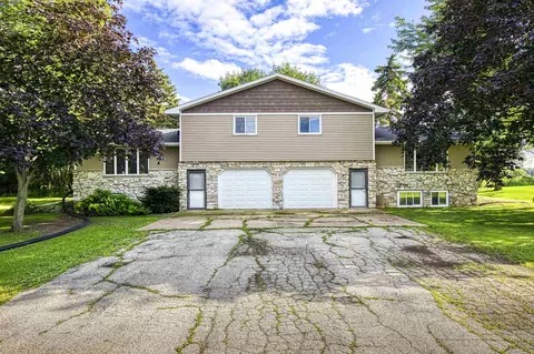 w5881 Manitowoc Road, Appleton, WI 54915