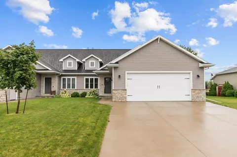 n9088 Spring Valley Road, Menasha, WI 54952