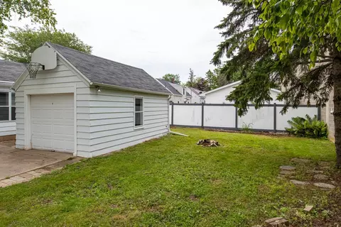 633 N Linwood Ave, Appleton, WI 54914 photo 21