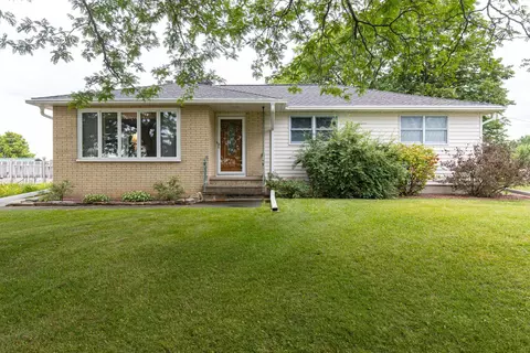 n3801 Wisconsin 76, Hortonville, WI 54944