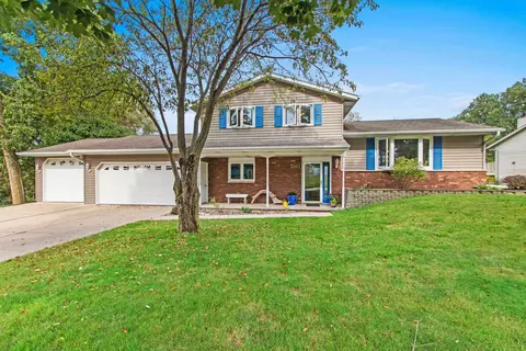 2232 Balsam Way, Green Bay, WI 54313