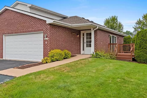 1905 Riverside Dr #A, Suamico, WI 54173