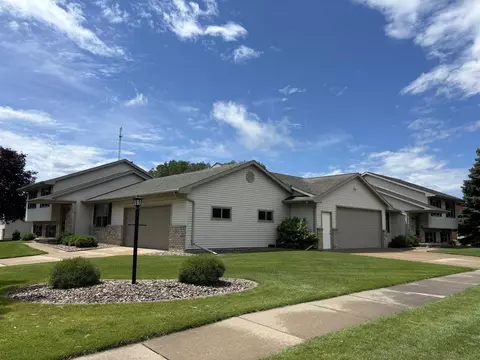 1703 E Orchard Blossom Dr, Appleton, WI 54915 photo 17