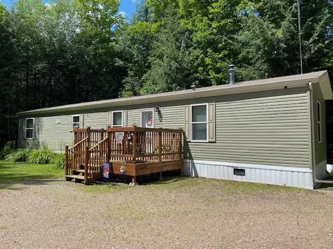 n3784 Tanglefoot Way, White Lake, WI 54491